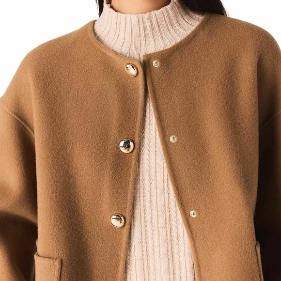 Gambline Double-Faced Coat with Leather Collar - Picture 3 of 7